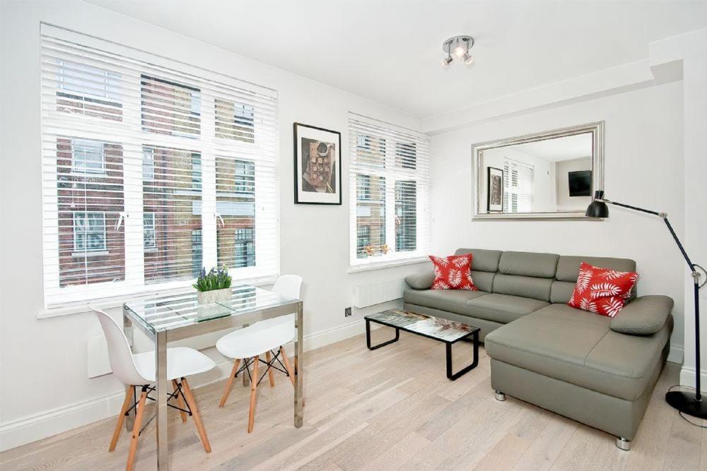 F3 Greek Street By City Living Londra Dış mekan fotoğraf