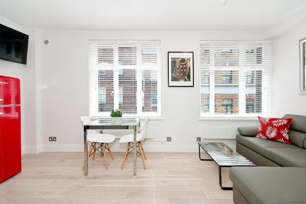 F3 Greek Street By City Living Londra Dış mekan fotoğraf